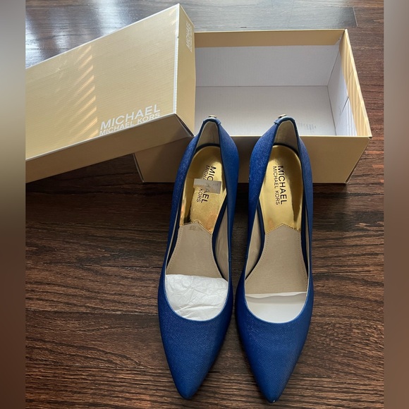 Michael Kors Heels - Picture 5 of 8